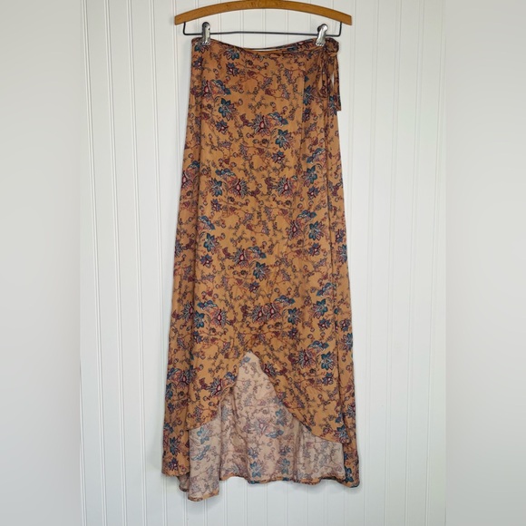 Aakaa Paisley Boho Wrap Skirt Crop Top Set - Picture 5 of 10